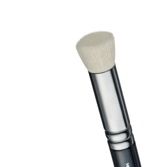 NEW ZOEVA Luxe Petit Buffer Brush 140 - Picture 2 of 5